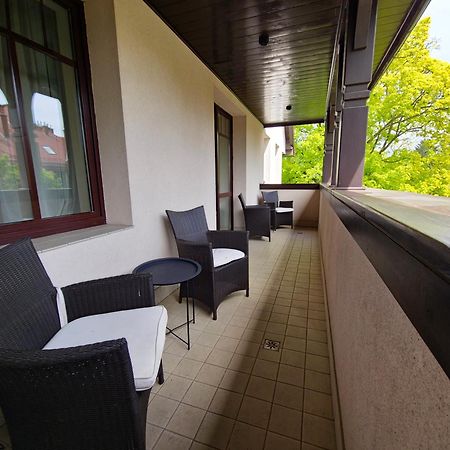 Hotel Jasny Dwor Polanica-Zdrój Esterno foto