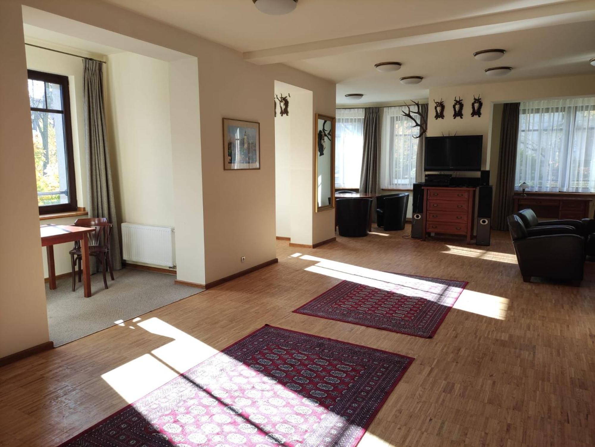 Hotel Jasny Dwor Polanica-Zdrój Esterno foto
