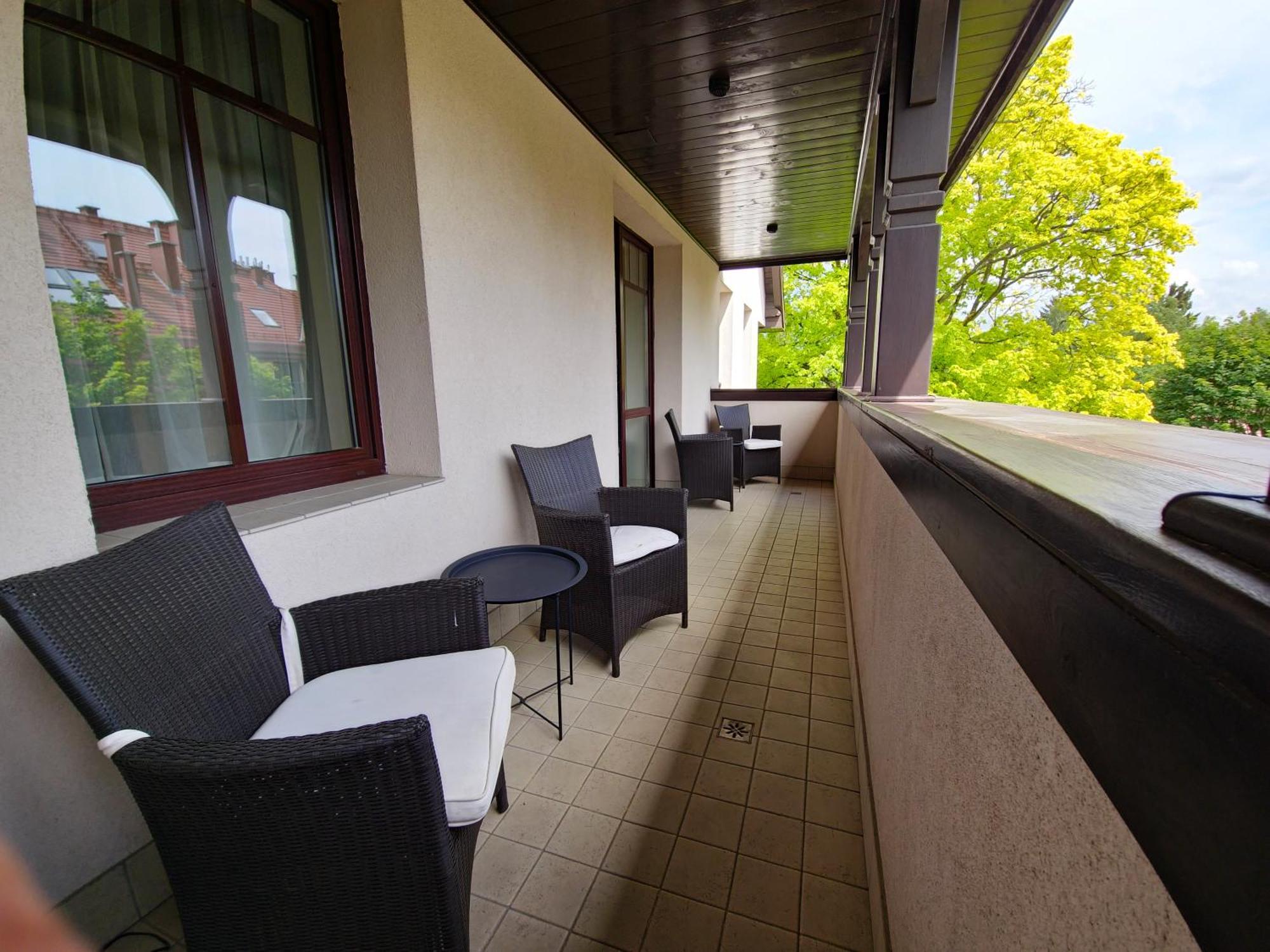 Hotel Jasny Dwor Polanica-Zdrój Esterno foto